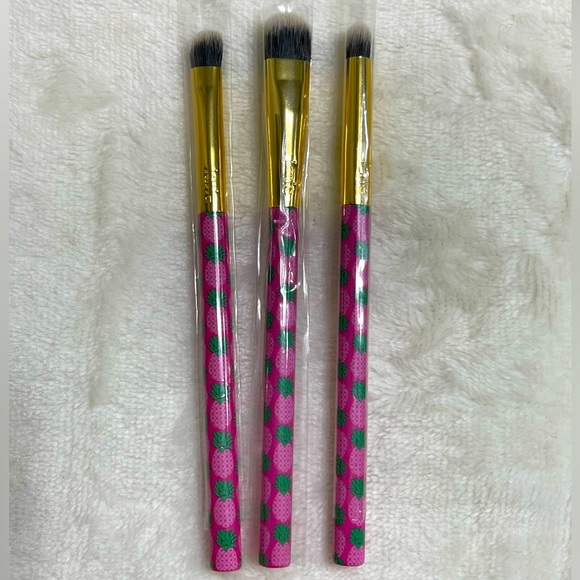 TARTE Eye Brush Set Mini With Flamingo Mini - Picture 6 of 7